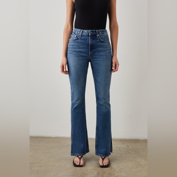 Rails Denim - Rails The Sunset High Rise Slim Flare Jeans. Color: Navy Stone. Size: 30.